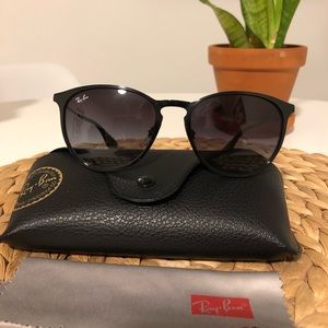 Ray-Ban Erika Metal (Black)